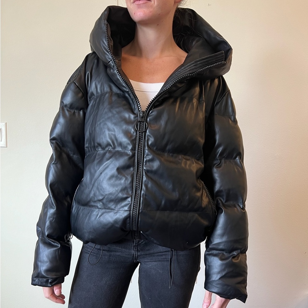 DYLN puffer bomber jacket with big hood